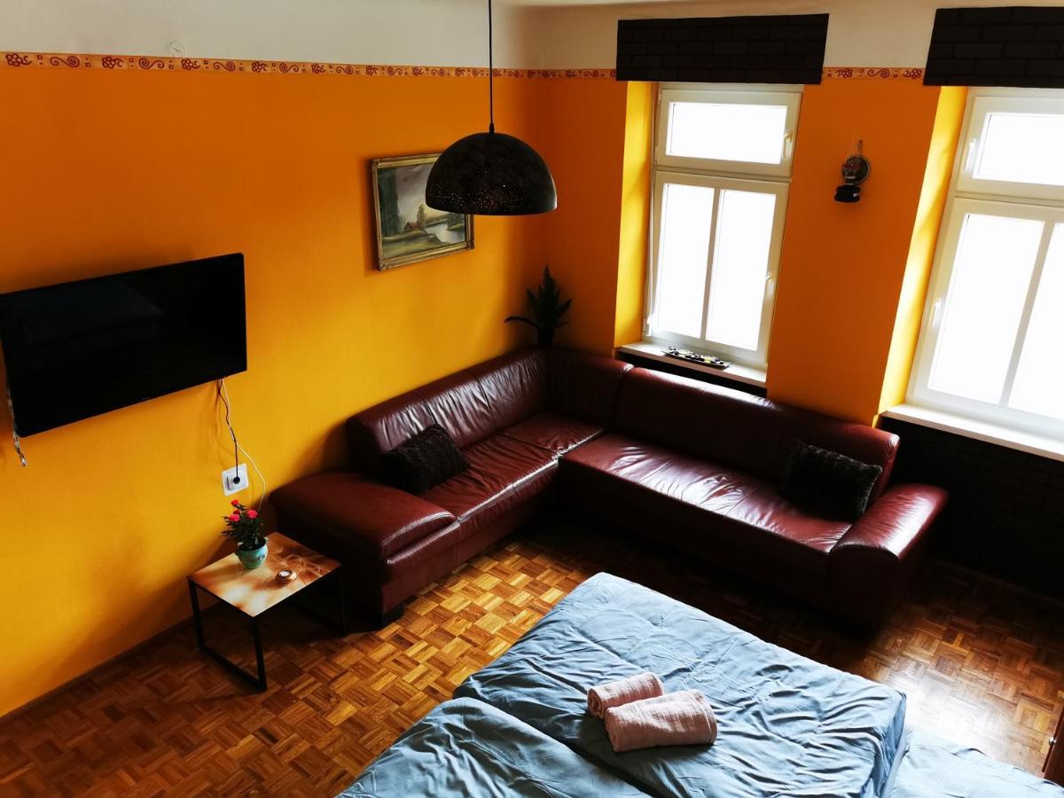 Lehel Apartman เคสเท ภายนอก รูปภาพ